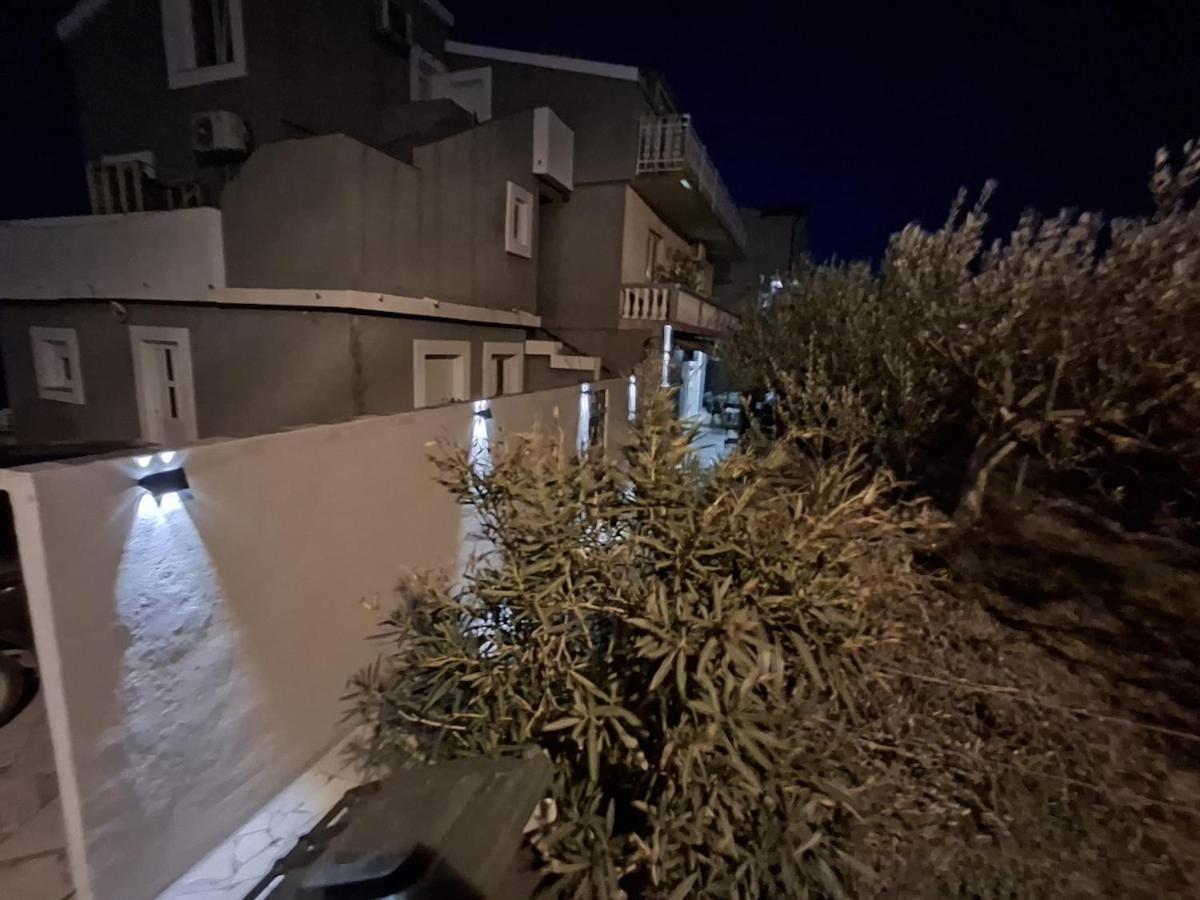 Apartment L&L שיבניק מראה חיצוני תמונה